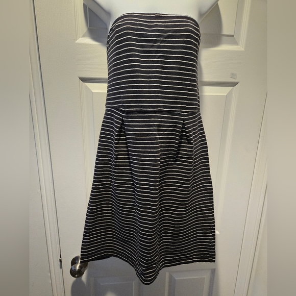 Casual strapless dress - Large - Picture 2 of 4